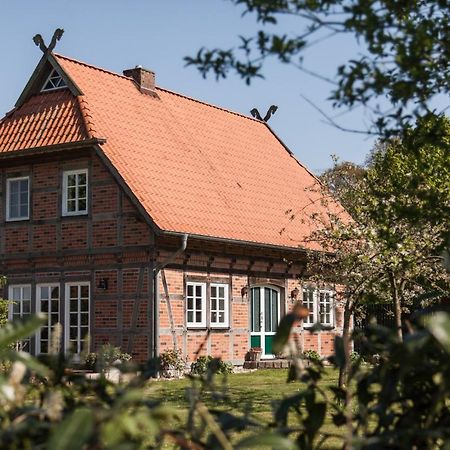 Fachwerk-Ferienhaus, Ruhe Auf Dem Land, Haustiere Willkommen, Leihfahrraeder, 24-7 Check In Kirchlinteln Екстер'єр фото