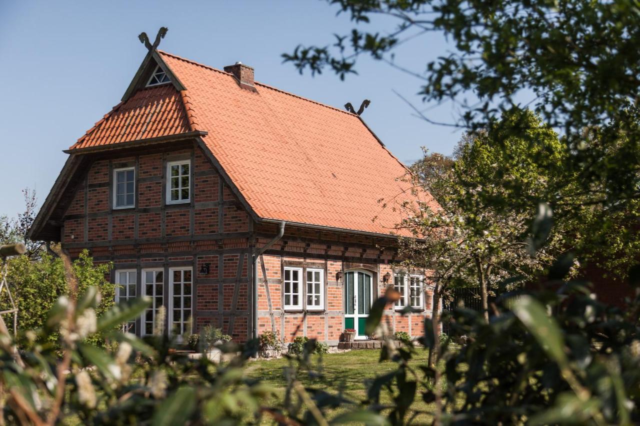 Fachwerk-Ferienhaus, Ruhe Auf Dem Land, Haustiere Willkommen, Leihfahrraeder, 24-7 Check In Kirchlinteln Екстер'єр фото
