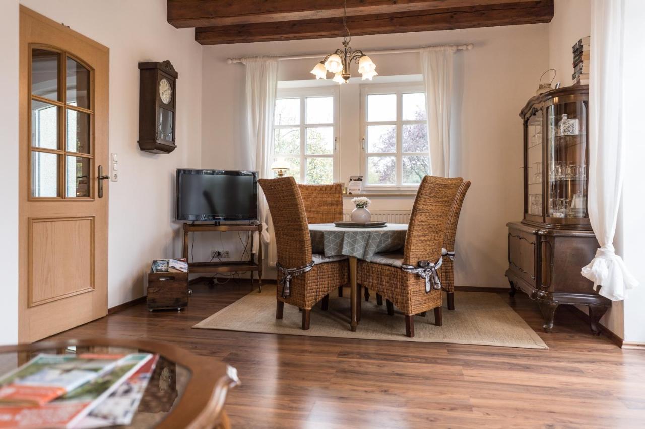 Fachwerk-Ferienhaus, Ruhe Auf Dem Land, Haustiere Willkommen, Leihfahrraeder, 24-7 Check In Kirchlinteln Екстер'єр фото